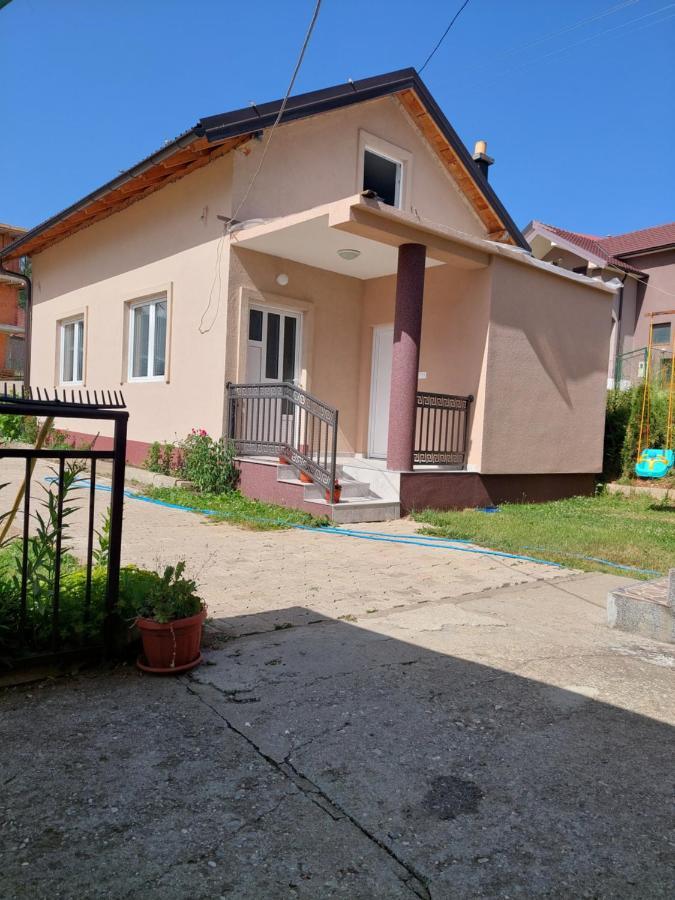 Sara Apartments Plav Exterior photo